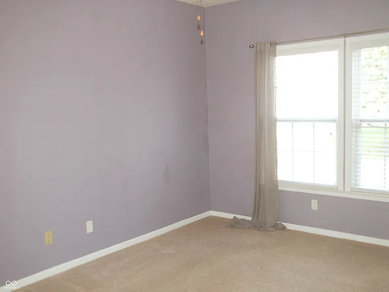 8348 S Swimming Hole Ln — Photo 11