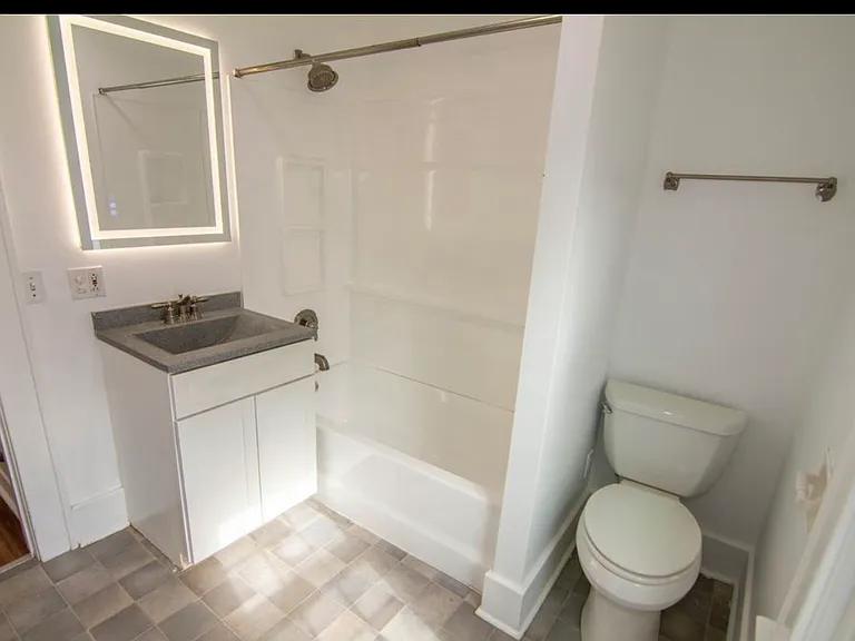 132 Crary Ave — Photo 10