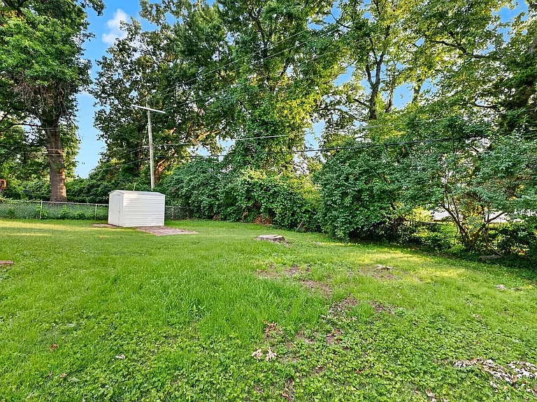 9219 Ellison Dr — Photo 9