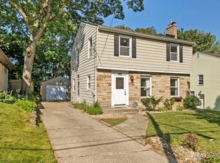 1335 Sylvan Ave SE, Grand Rapids, MI
