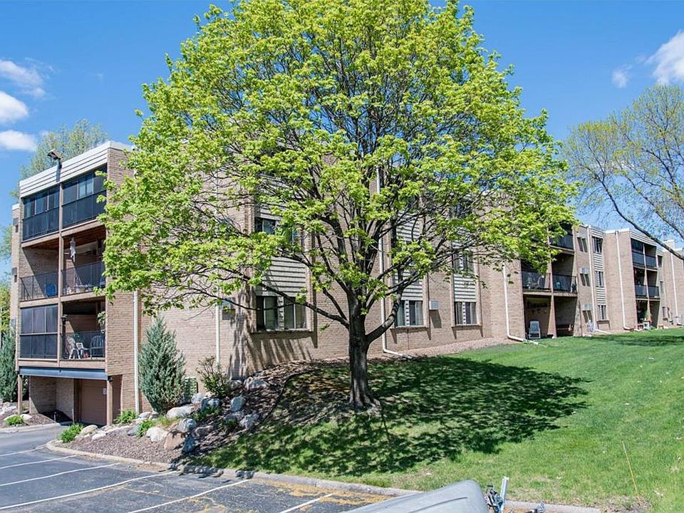 1st image of 1887 Silver Bell Rd APT 303