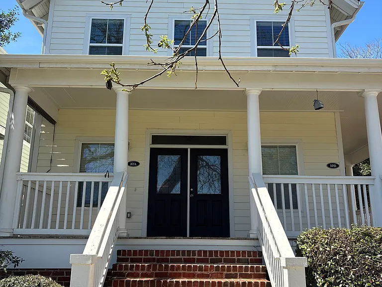 10 Oakhurst Ave #A — Photo 2