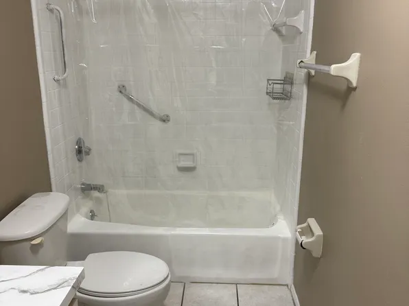 25028 Harborview Rd APT 3, Punta Gorda, FL 33980