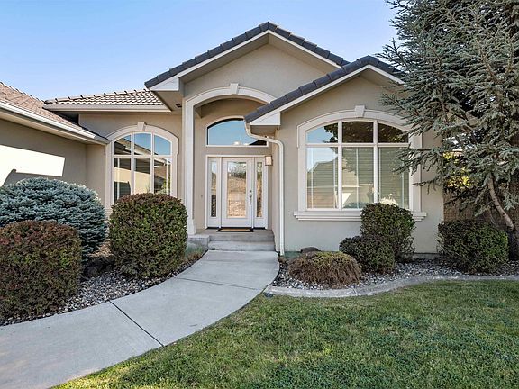 3rd image of 1251 Jonagold Dr