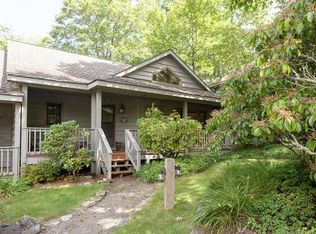 83 Club House Dr #B2, Burnsville, NC 28714