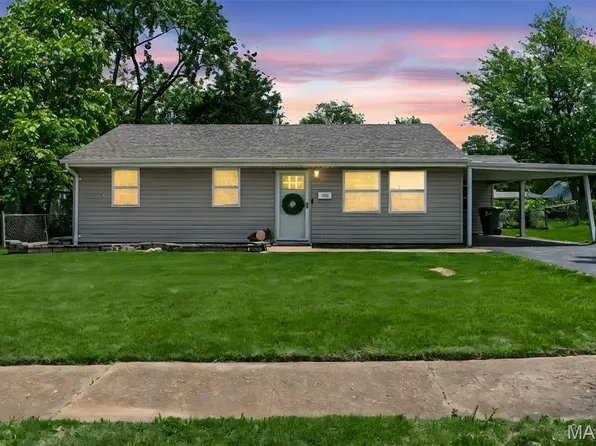 5608 Holborn Dr, Saint Louis, MO 63121