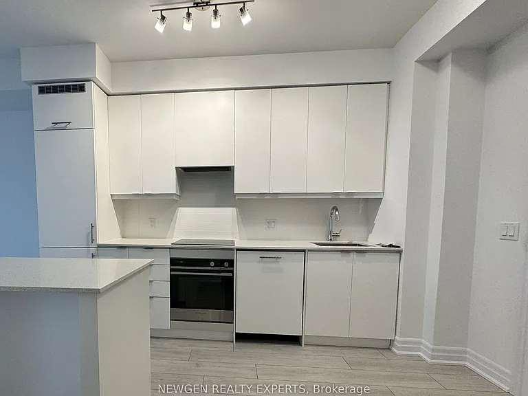 30 Elm Dr E #2809 — Photo 5