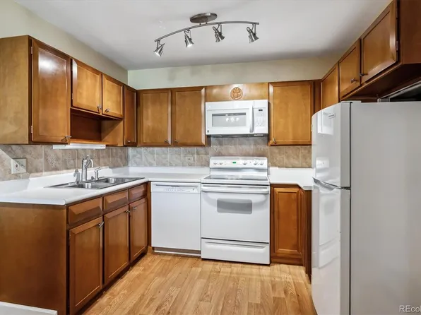 745 S Alton Way #9B, Denver, CO 80247