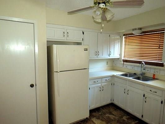 5th image of 1500 Sonora Ct