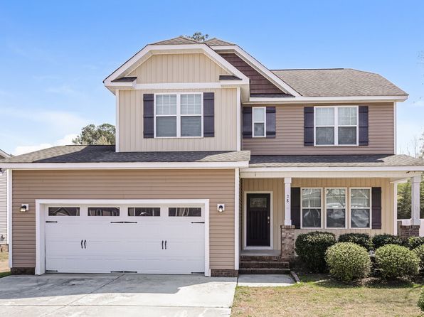 28 Wood Green Dr