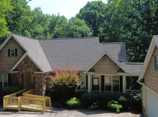 436 Panorama Dr, Lavonia, GA 30553