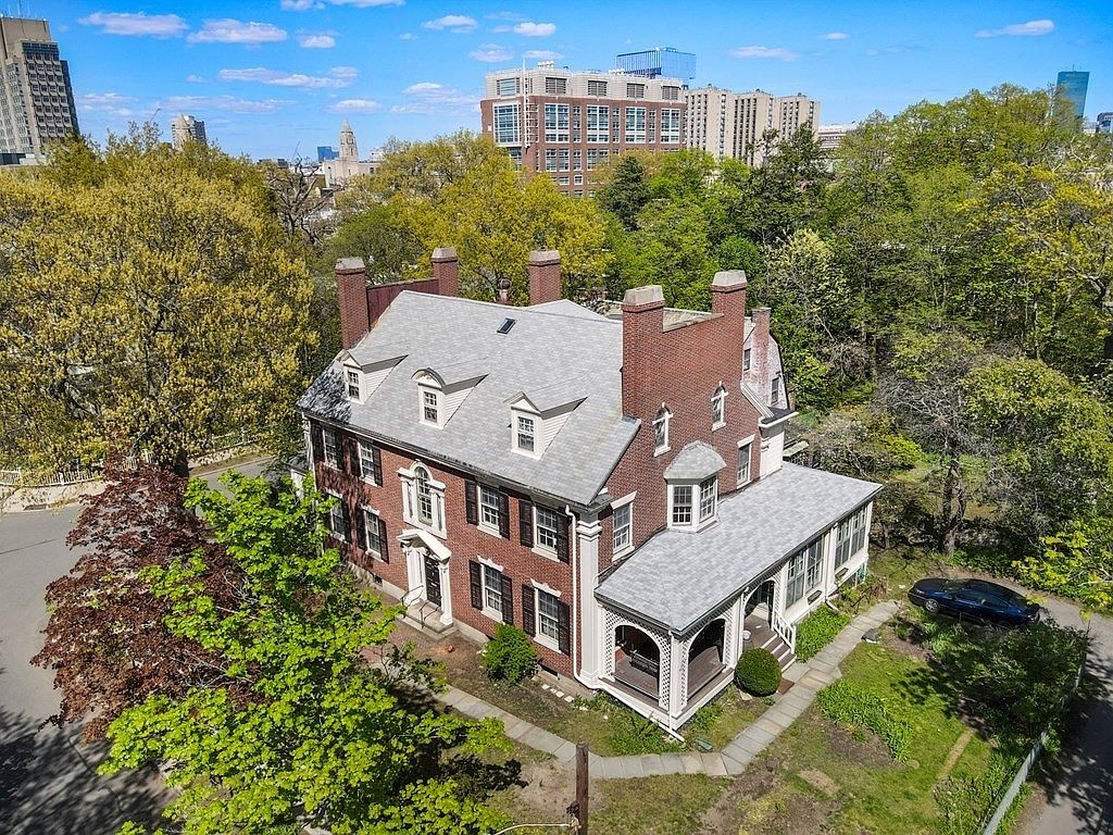 121 Carlton St, Brookline, MA 02446 Zillow