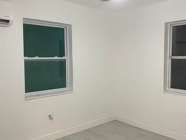 8690 Bumford Ave — Photo 12