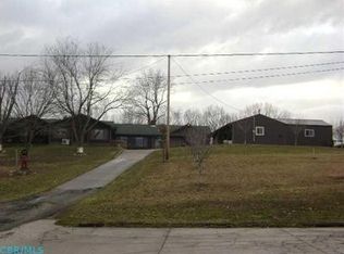 12605 Scenic Dr, Logan, OH 43138