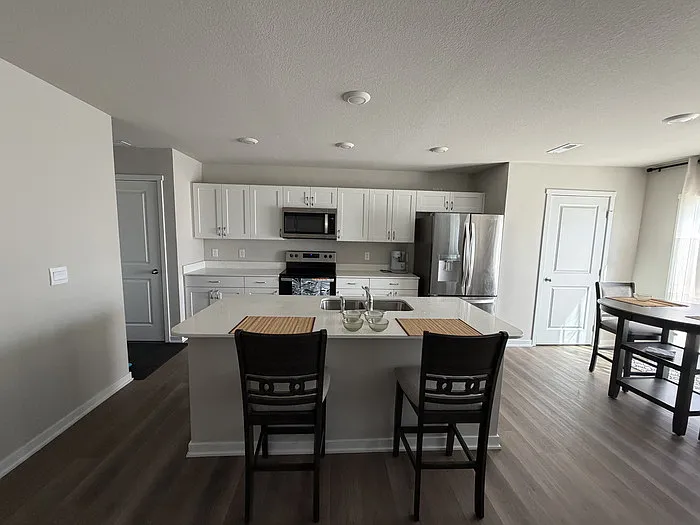 2486 SE Morningdew Dr — Photo 6