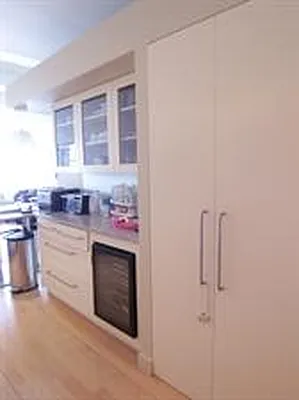 Rented by Corcoran | media 27