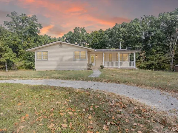4453 Mockingbird Ln, Hillsboro, MO 63050