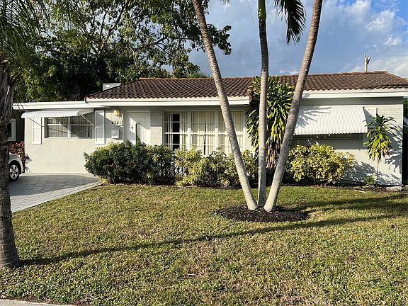 3rd image of 6761 Liberty Street