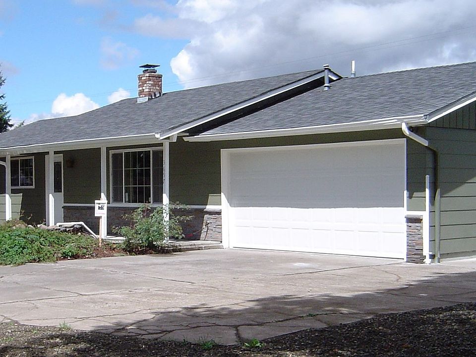 6/07 New roof, windows, paint, carpet, doors, appliances