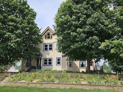 214 W Maple St, West Union, IA, 52175