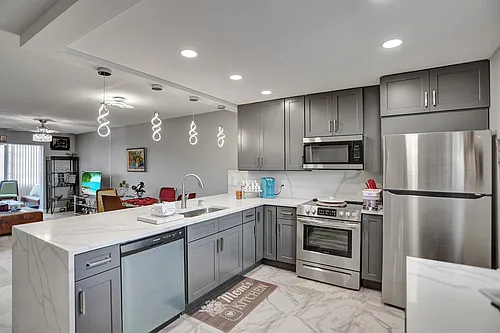 130 NE 26th Ave #3070 Photo 1