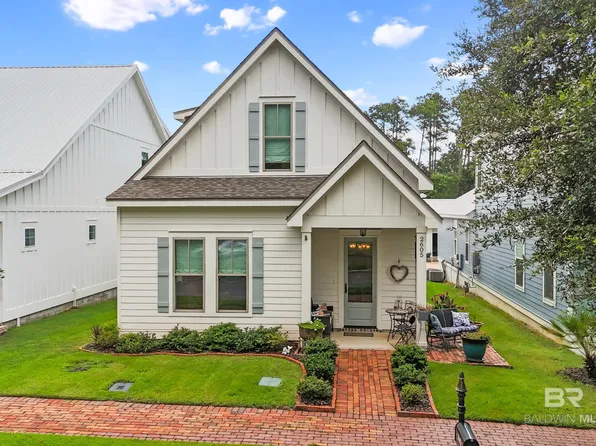 2605 Bienville Ave, Gulf Shores, AL 36542