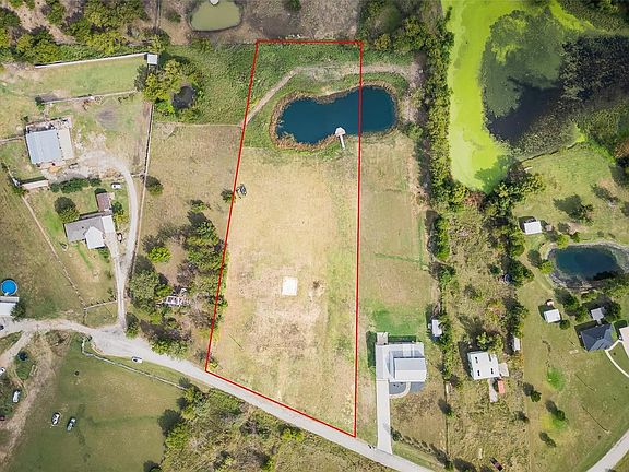 4th image of 261 Coffee Rd