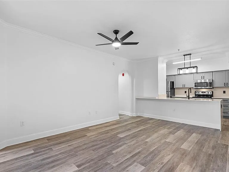 911 N Orange Ave #309 — Photo 10