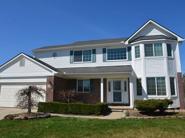 248 Cloverleaf Ct, Ann Arbor, MI 48103