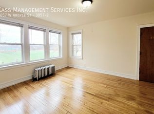 3057 W Argyle St APT 2, Chicago, IL 60625