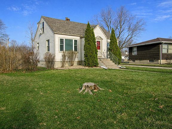 3rd image of 214 N Dwiggins St