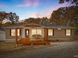 8449 Lizard Ln, Dittmer, MO 63023