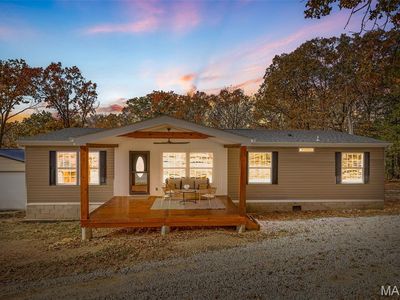 8449 Lizard Ln, Dittmer, MO, 63023