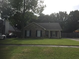 15154 Woodlore Dr, Baton Rouge, LA 70816