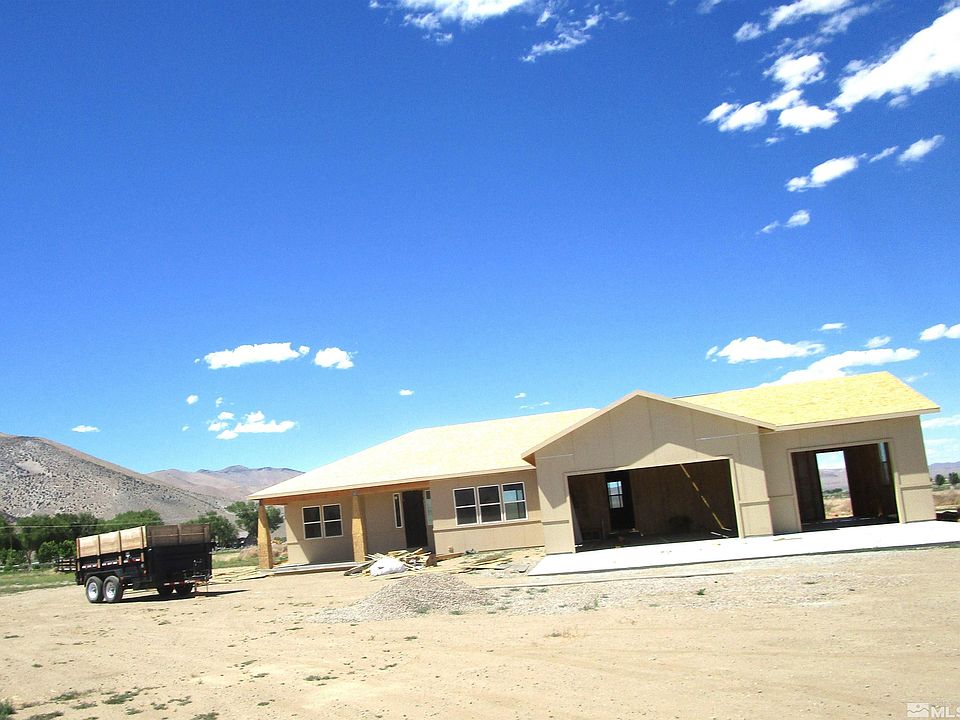 2nd image of 90 Amanda Ln