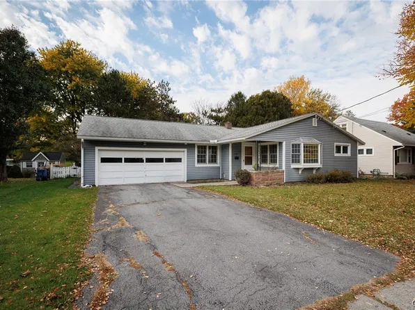 1330 Richards Dr, Watertown, NY 13601