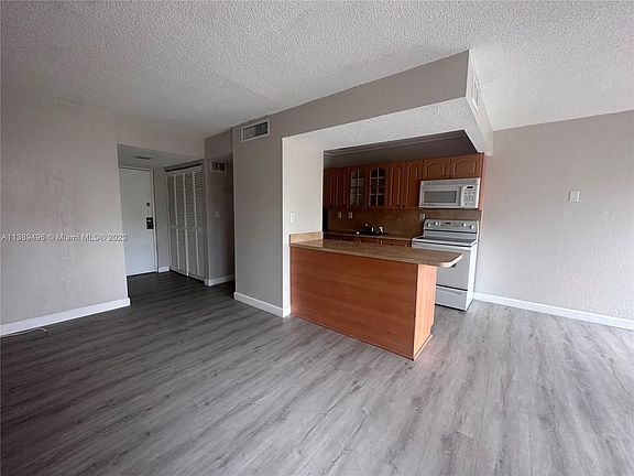 2nd image of 9320 W Flagler St APT 206B
