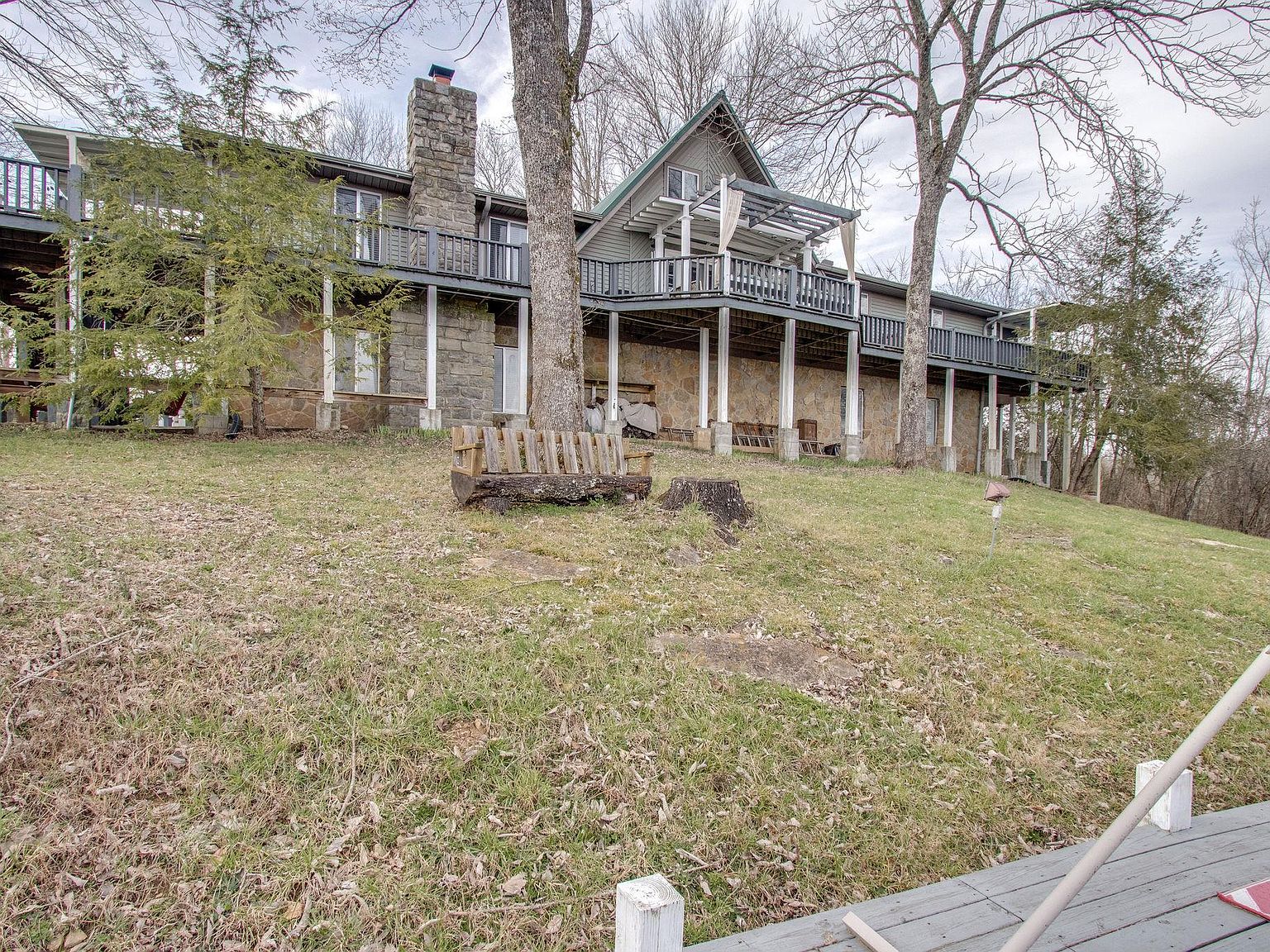 25 Hillview Ln N, Pleasant Shade, TN 37145 Zillow