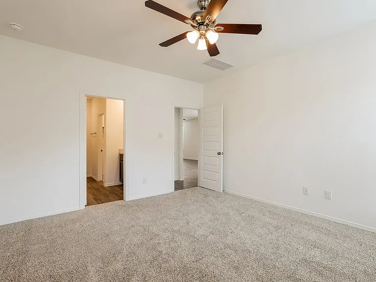 16626 Spirit St — Photo 9
