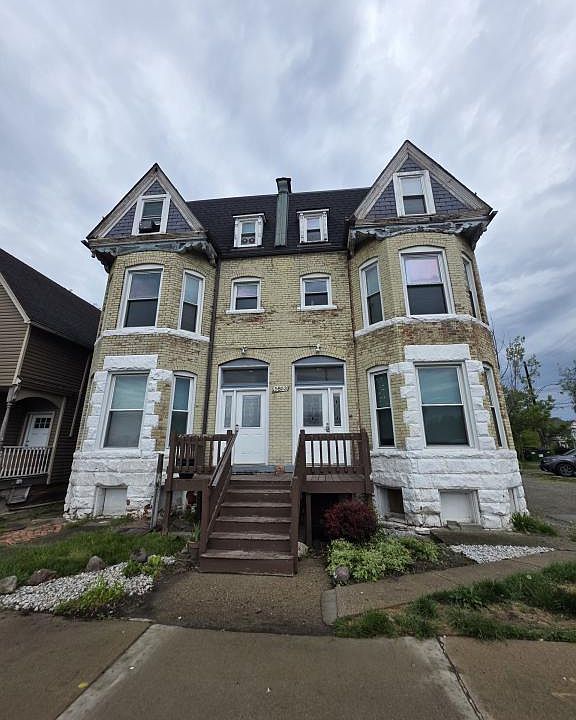 1st image of 5853 3rd St APT 3