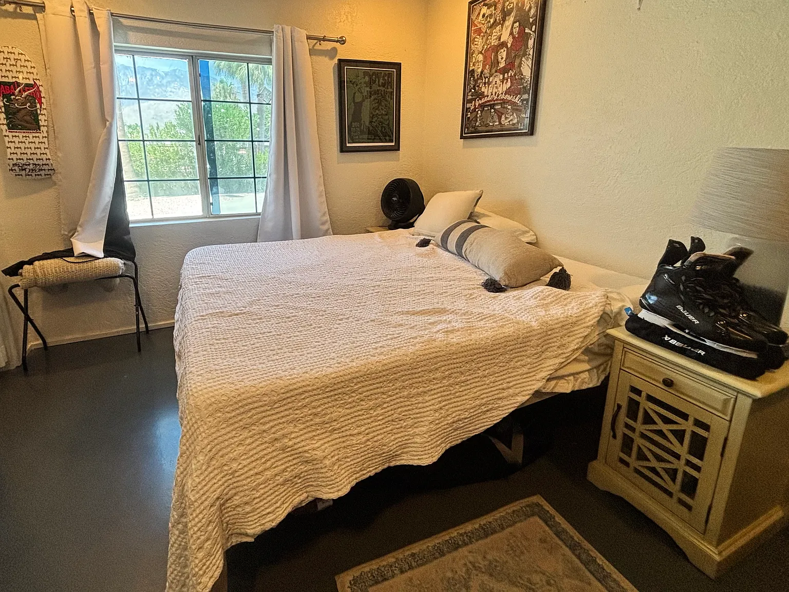 3 bed, 1381 sqft, $4,350 — Photo 4