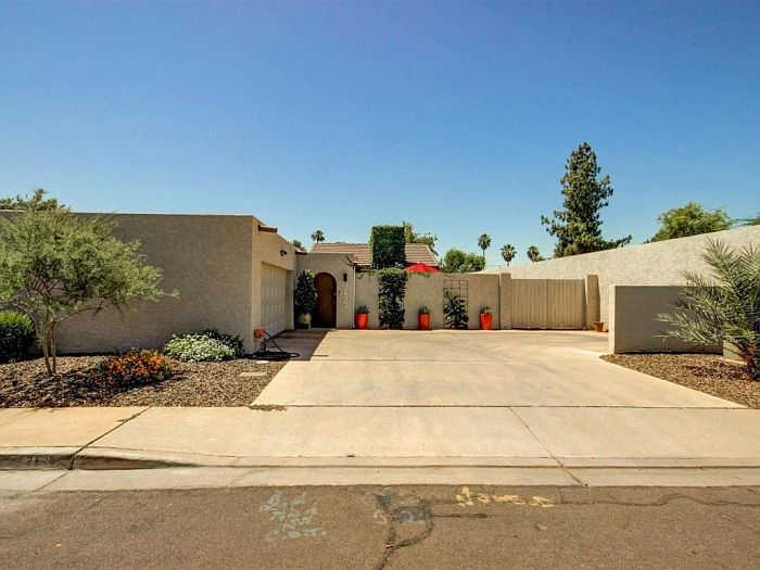 1st image of 2125 E Alameda Dr