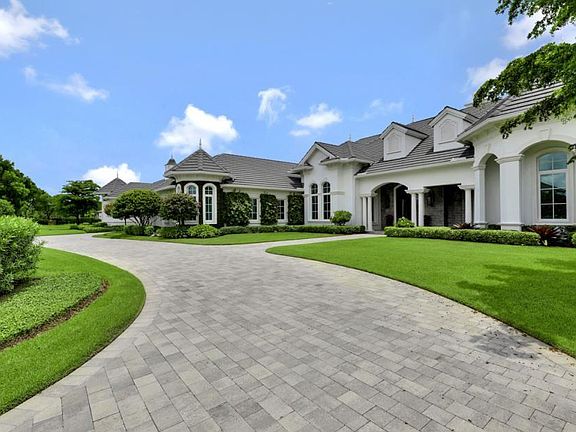 3rd image of 5889 Sunnyslope Dr