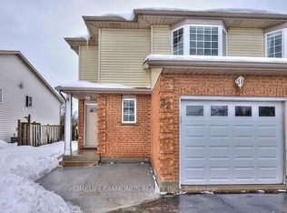 32 Woodland Dr, Welland, ON L3C 7C9