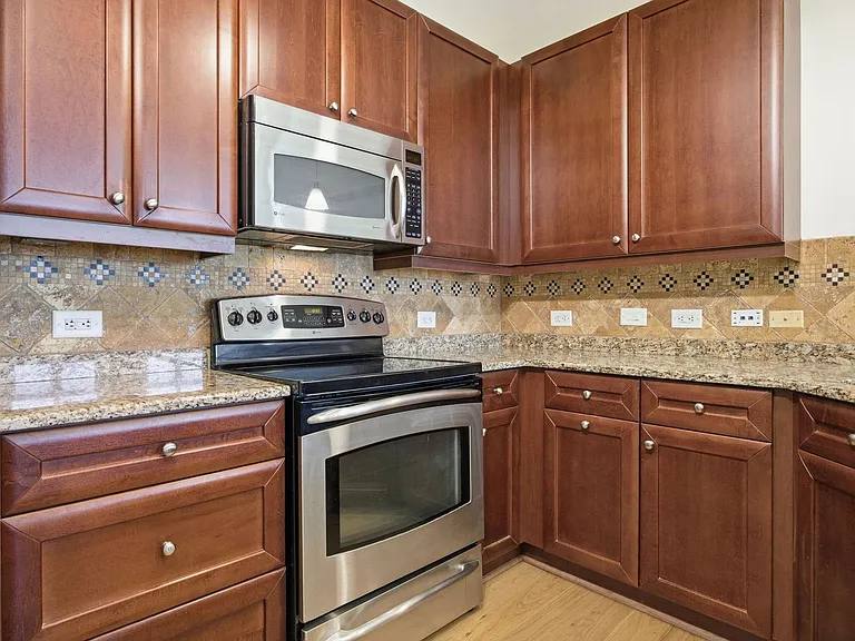 618 N Boylan Ave #800 — Photo 8