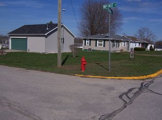 710 W 2nd St, Ligonier, IN