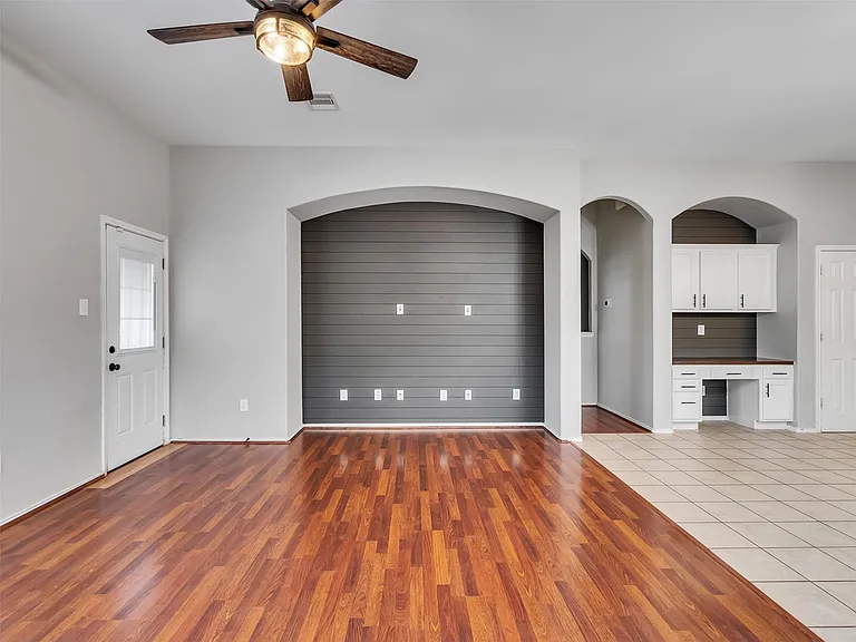 3417 Cypress Village Dr — Photo 17
