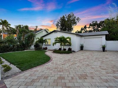 660 14th Ave S, Saint Petersburg, FL, 33701