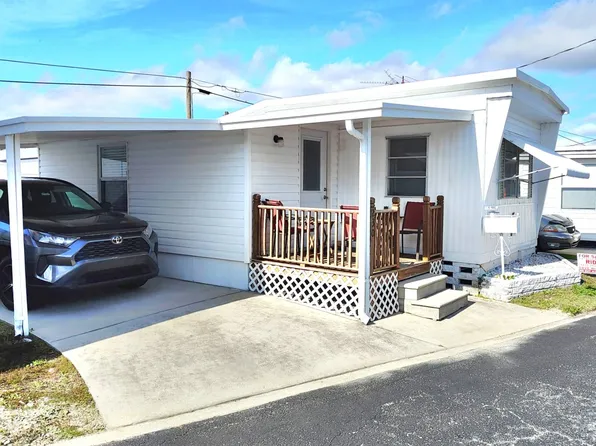 370 53rd Ave N #230, Saint Petersburg, FL 33703