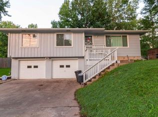 2809 Ajax Rd, Saint Joseph, MO 64503